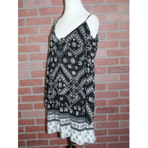 Auguste the Label Nomad Off The Shoulder Dress - Picture 5 of 8